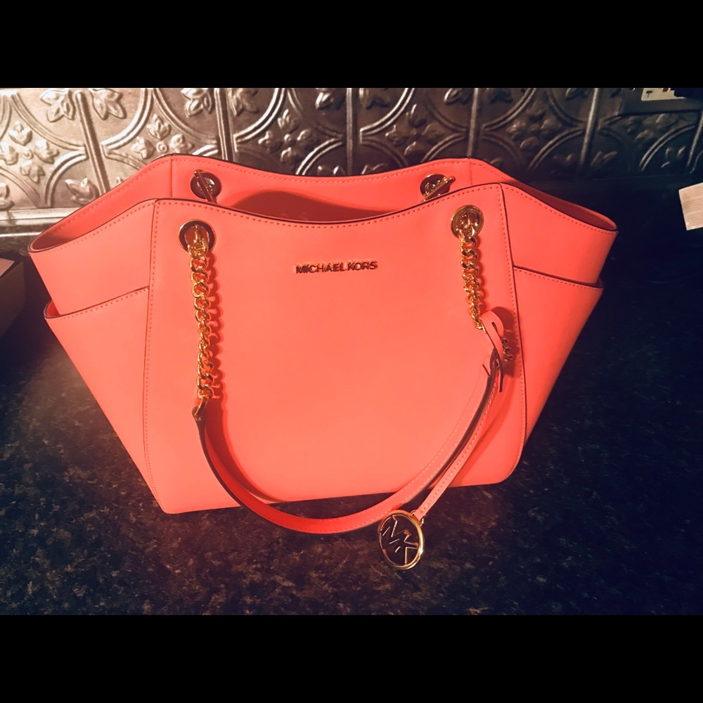Michael Kors purse